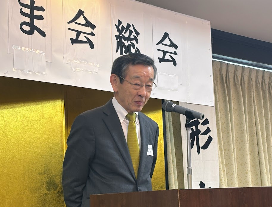 来賓あいさつ（高橋ふすま同窓会会長）